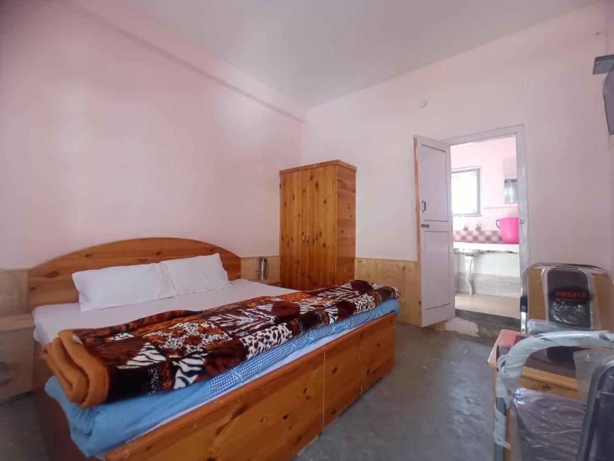 Snow Oak Guest House Касол Екстериор снимка