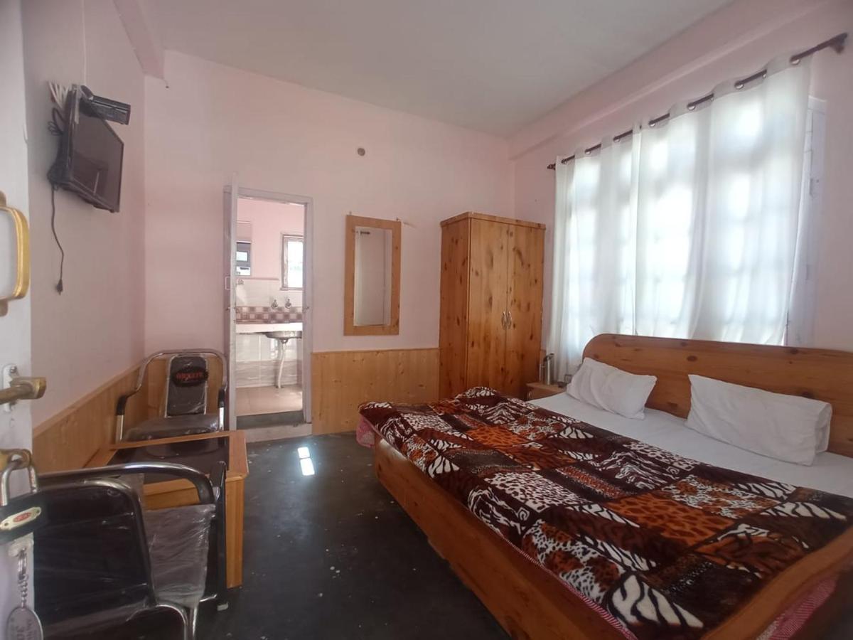 Snow Oak Guest House Касол Екстериор снимка