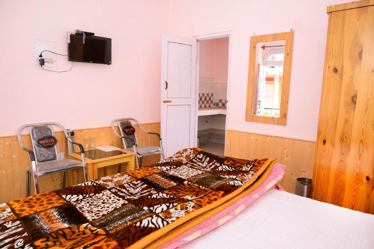 Snow Oak Guest House Касол Екстериор снимка